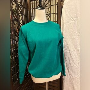 Hanes Crewneck Raglan Sweatshirt - Medium